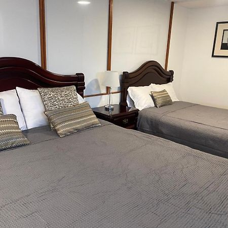 Hospedaje En Quito Norte, Apartamento & Suite Independientes Экстерьер фото