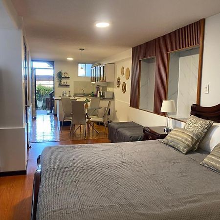 Hospedaje En Quito Norte, Apartamento & Suite Independientes Экстерьер фото