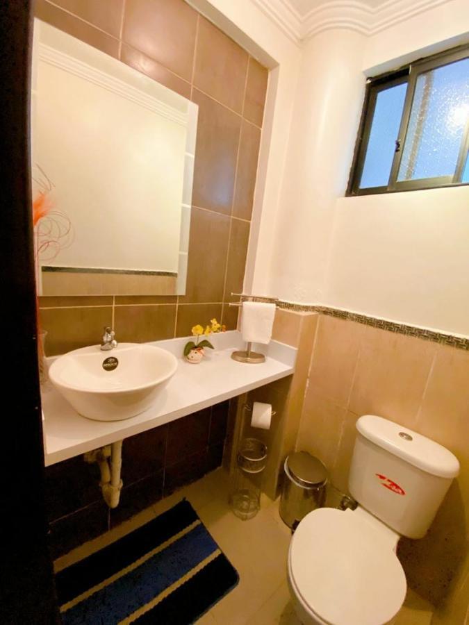 Hospedaje En Quito Norte, Apartamento & Suite Independientes Экстерьер фото