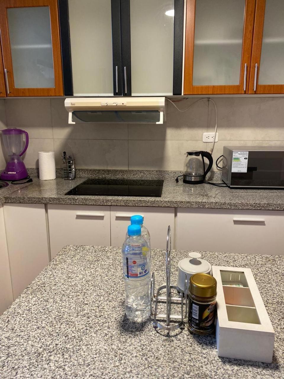 Hospedaje En Quito Norte, Apartamento & Suite Independientes Экстерьер фото